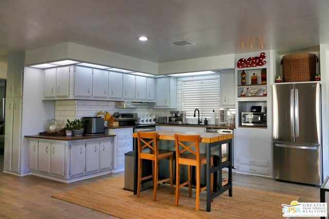 353 Andorra Way, Cathedral City, CA 92234