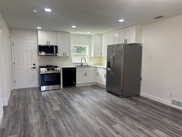 1825 Dudley Avenue, Dallas, TX 75203