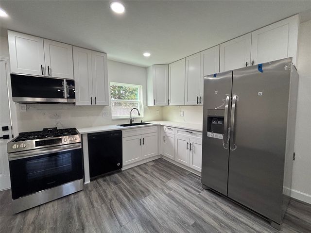 1825 Dudley Avenue, Dallas, TX 75203