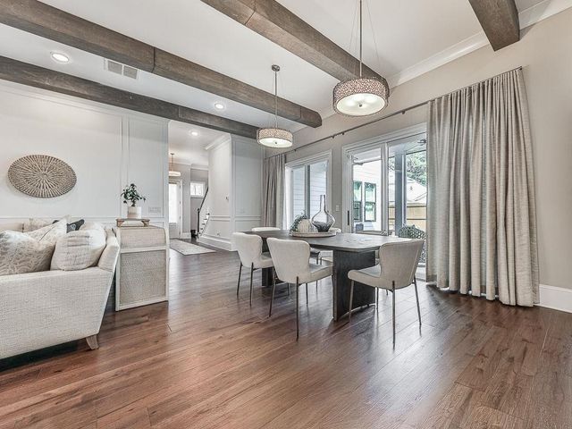 412 Falling Water Avenue, Woodstock, GA 30189