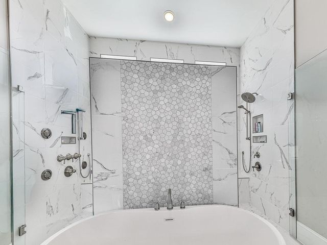 412 Falling Water Avenue, Woodstock, GA 30189