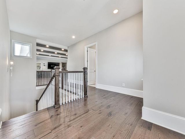 412 Falling Water Avenue, Woodstock, GA 30189