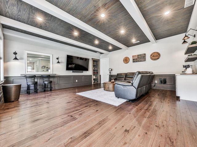 412 Falling Water Avenue, Woodstock, GA 30189