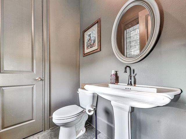 412 Falling Water Avenue, Woodstock, GA 30189