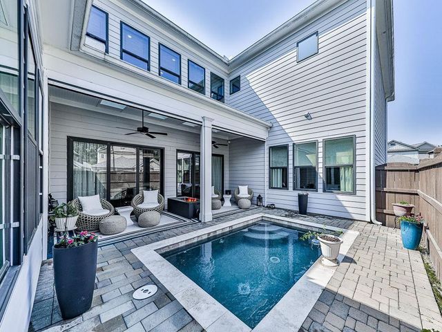 412 Falling Water Avenue, Woodstock, GA 30189