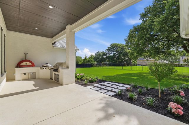 4500 Saddlewood Drive, Flower Mound, TX 75028