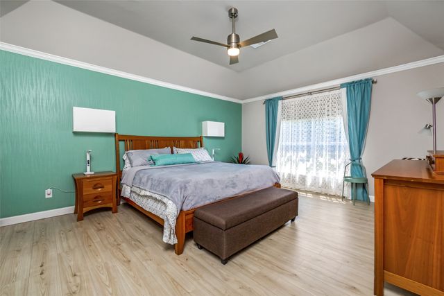 19122 Windmill Lane, Dallas, TX 75252