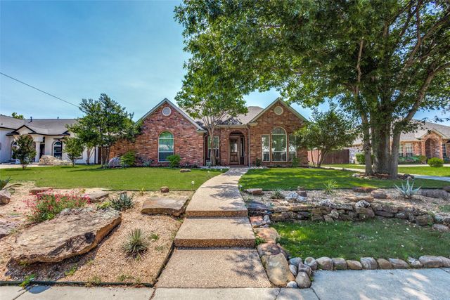 19122 Windmill Lane, Dallas, TX 75252