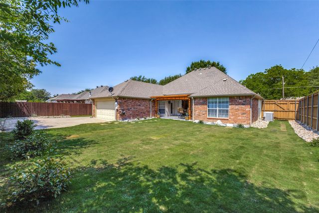 19122 Windmill Lane, Dallas, TX 75252