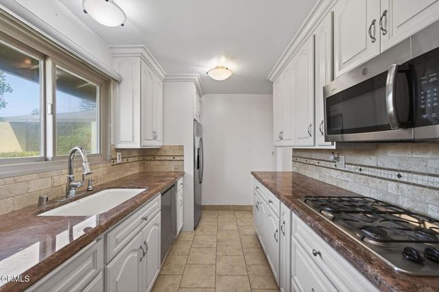 2273 Camilar Drive, Camarillo, CA 93010