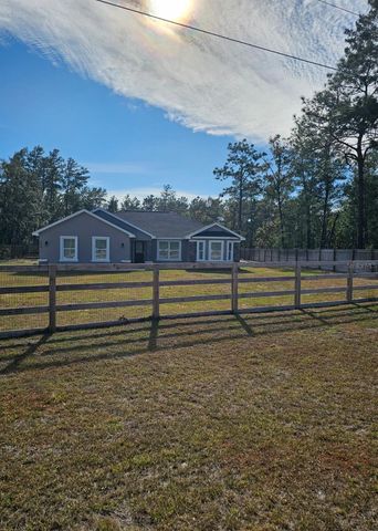 854 FISHER ROAD, Ocklawaha, FL 32179