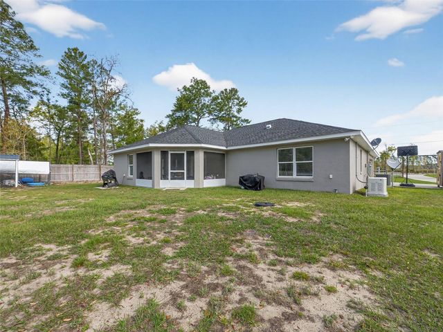 854 FISHER ROAD, Ocklawaha, FL 32179
