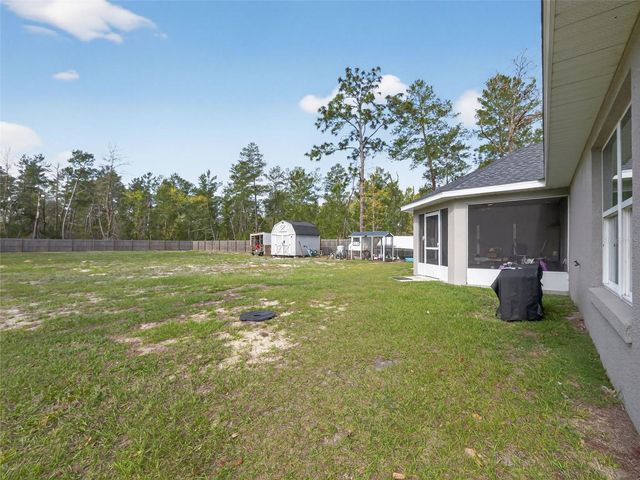 854 FISHER ROAD, Ocklawaha, FL 32179
