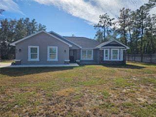 854 FISHER ROAD, Ocklawaha, FL 32179