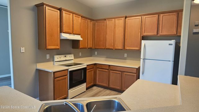 1024 Westport Street SE, Palm Bay, FL 32909