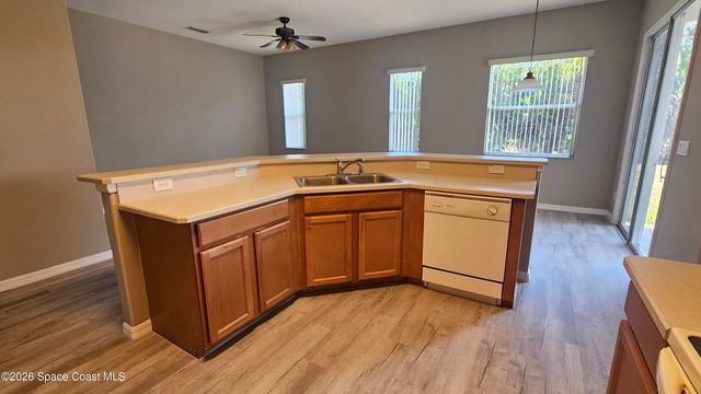 1024 Westport Street SE, Palm Bay, FL 32909