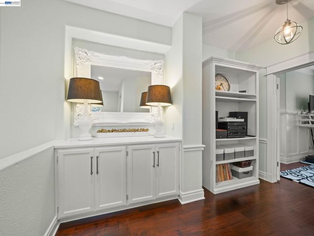 313 Bridgecreek Way, Hayward, CA 94544