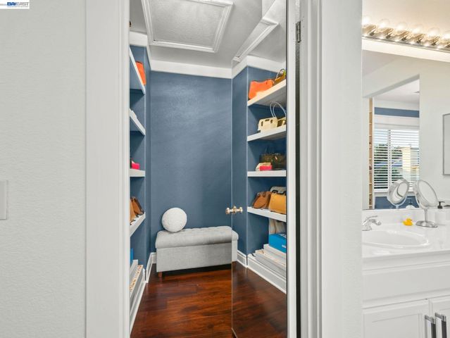 313 Bridgecreek Way, Hayward, CA 94544