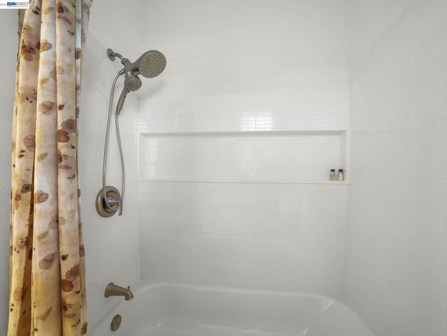 313 Bridgecreek Way, Hayward, CA 94544