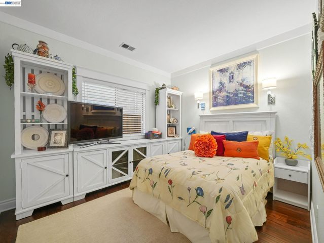 313 Bridgecreek Way, Hayward, CA 94544