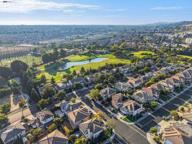313 Bridgecreek Way, Hayward, CA 94544