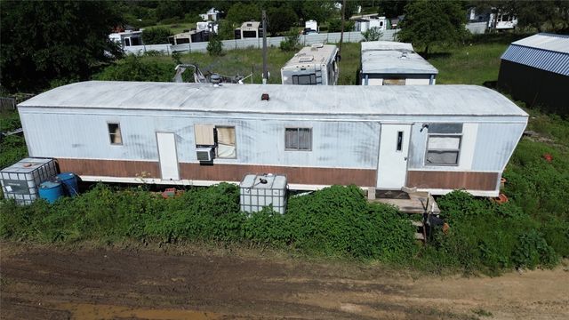 6595 W Highway 199, Springtown, TX 76082