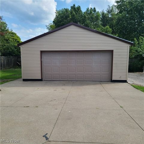 2736 Priscilla Avenue, Akron, OH 44312