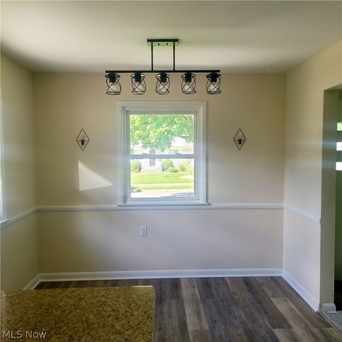 2736 Priscilla Avenue, Akron, OH 44312