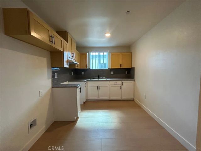 221--223 W 106th, Los Angeles, CA 90003