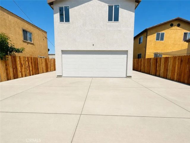 221--223 W 106th, Los Angeles, CA 90003