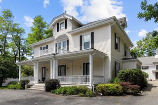 24 Union St D, Rockland, MA 02370