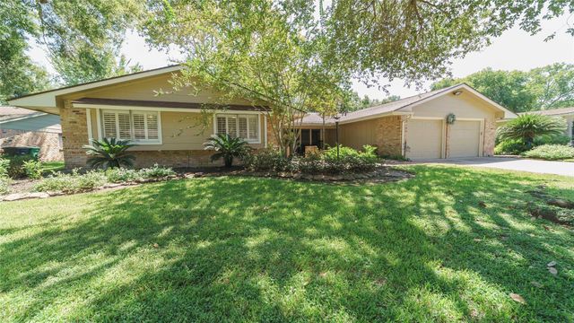 1506 Wavecrest Lane, Houston, TX 77062