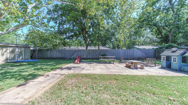 1506 Wavecrest Lane, Houston, TX 77062