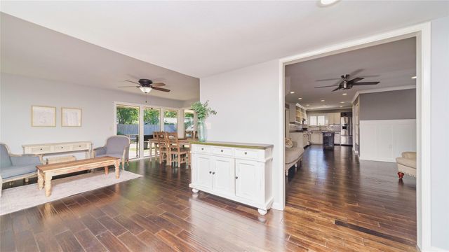 1506 Wavecrest Lane, Houston, TX 77062