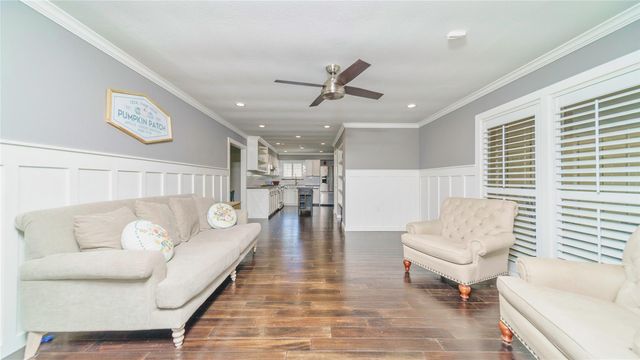 1506 Wavecrest Lane, Houston, TX 77062