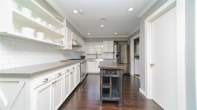 1506 Wavecrest Lane, Houston, TX 77062