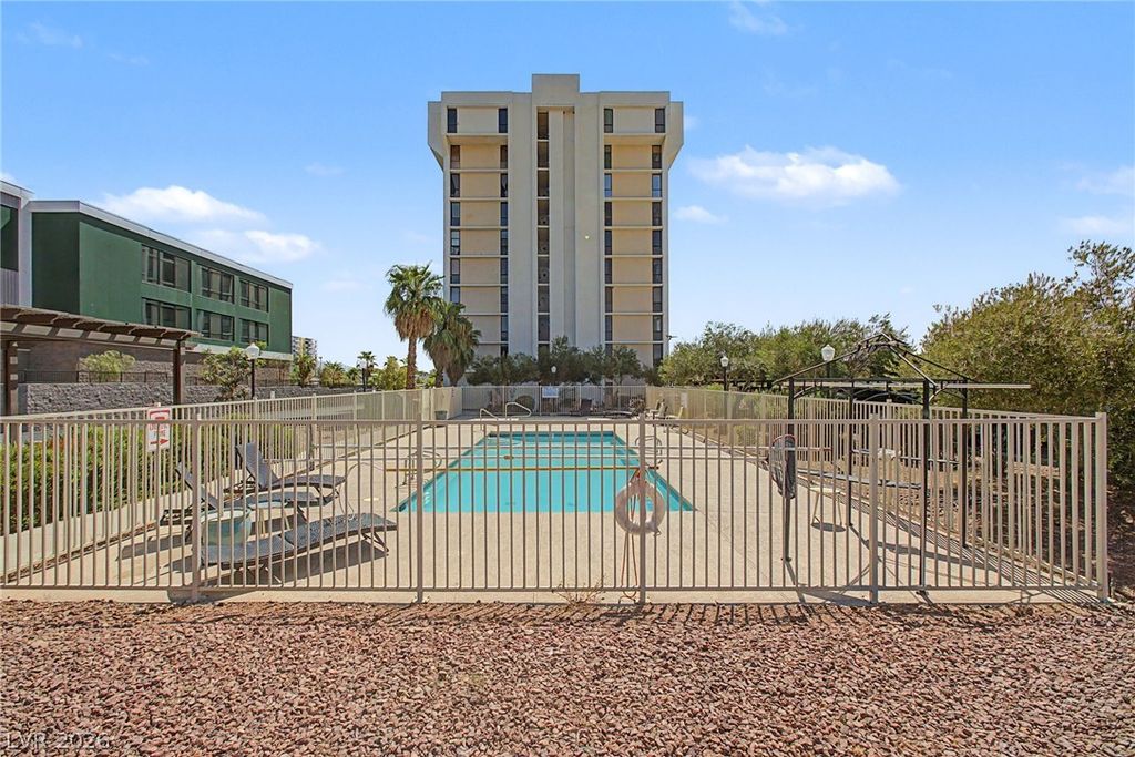 Image 40 of property listing at 3930 University Center Drive 612, Las Vegas, NV 89119