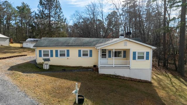 77 HIDDEN ACRES TRL, Waynesboro, VA 22980