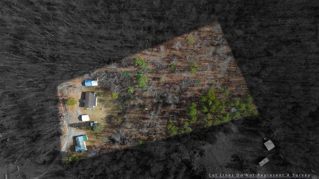 77 HIDDEN ACRES TRL, Waynesboro, VA 22980