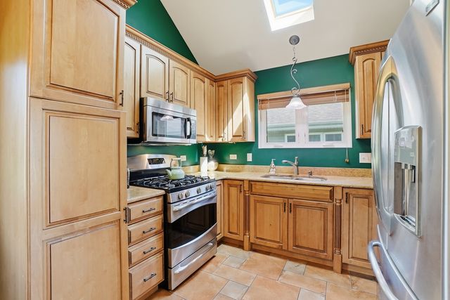 1016 174th Street, East Hazel Crest, IL 60429