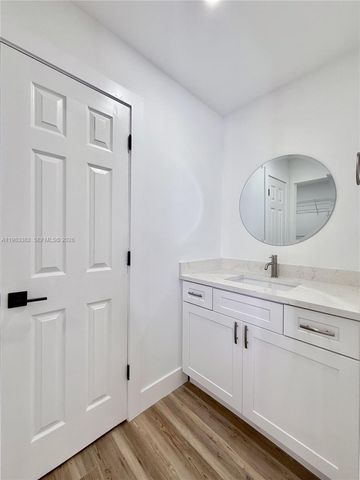 5028 NW 6th St, Delray Beach, FL 33445