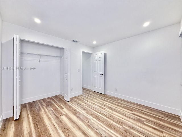 5028 NW 6th St, Delray Beach, FL 33445