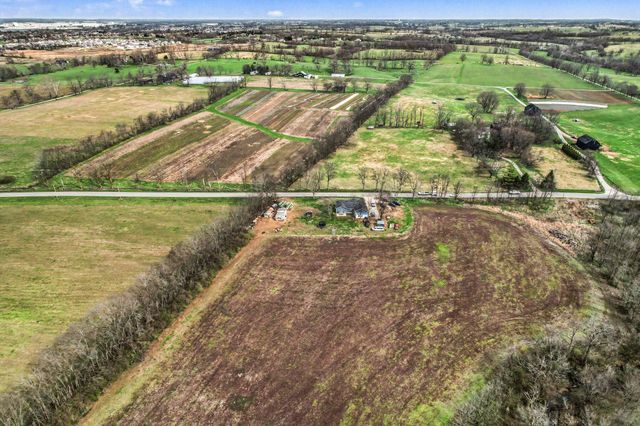 3611 Paris Pike, Georgetown, KY 40324