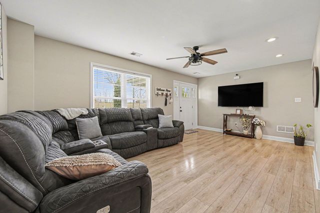 3611 Paris Pike, Georgetown, KY 40324