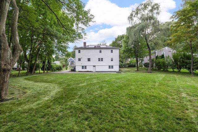 23 Leach Ln, Natick, MA 01760