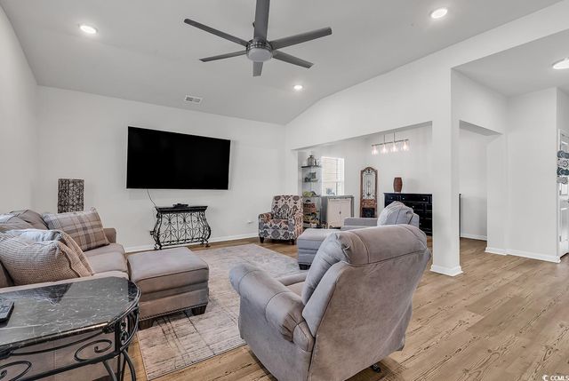 330 High Falls Dr., Conway, SC 29526