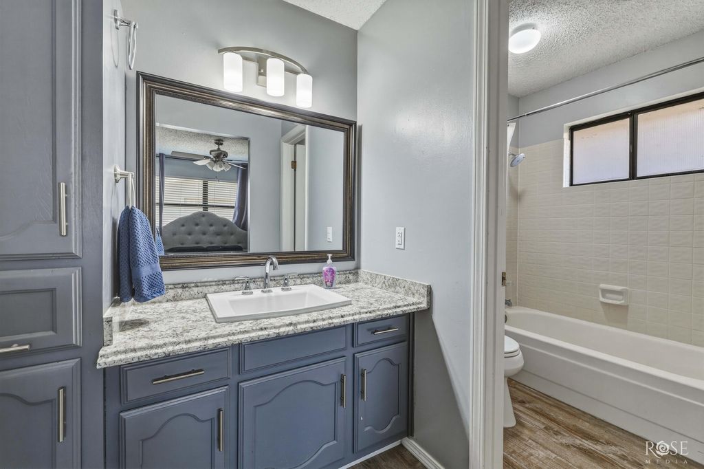 Image 15 of property listing at 1618 Kansas Avenue, San Angelo, TX 76904