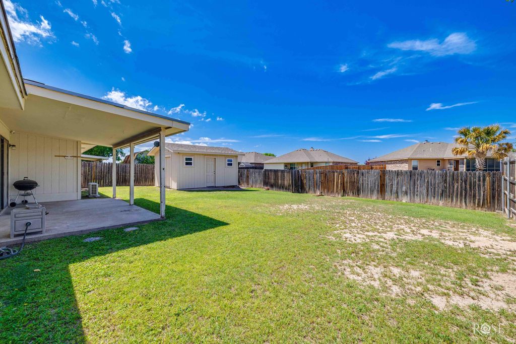 Image 27 of property listing at 1618 Kansas Avenue, San Angelo, TX 76904