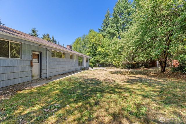 1087 Baby Doll Road E, Port Orchard, WA 98366
