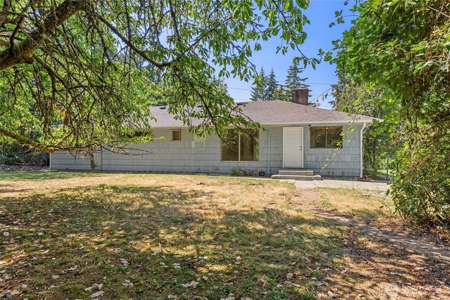 1087 Baby Doll Road E, Port Orchard, WA 98366
